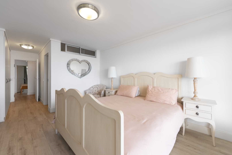 3 Bedroom Property for Sale in Camps Bay Western Cape